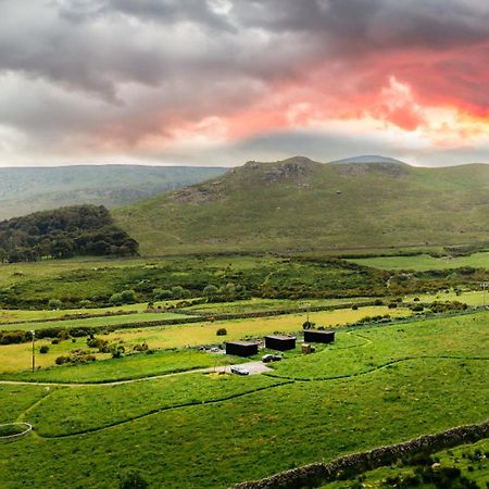Отель Oakwood Glamping Mourne Mountains Moyad Экстерьер фото